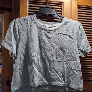 4/$10 cotton one mint crop top